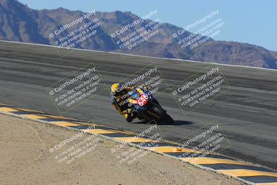 media/Mar-21-2025-CVMA Friday Practice (Fri) [[30cd4fe323]]/2-Racer 1/Session 2 (Bowl)/